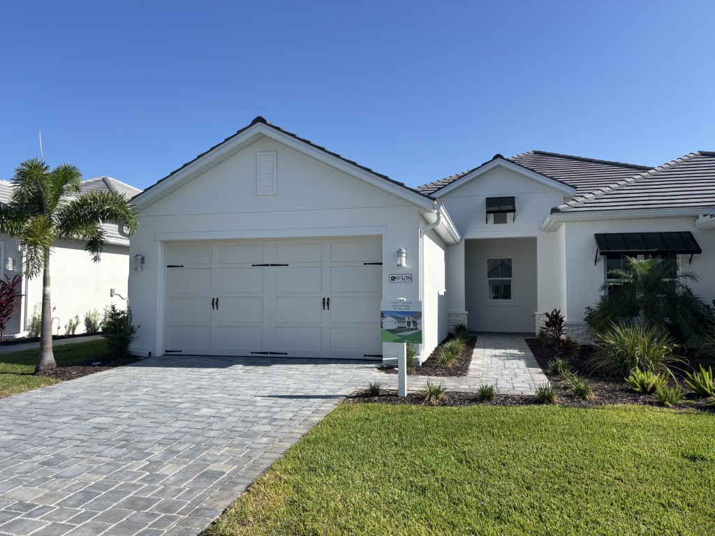 Galley Villa Lot 658